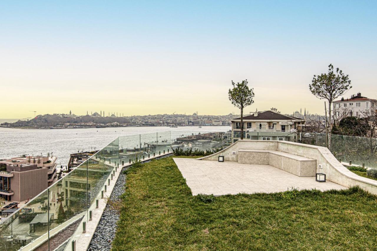 Flat With Panoramic Bosphorus View In Cihangir Istanbul Eksteriør billede